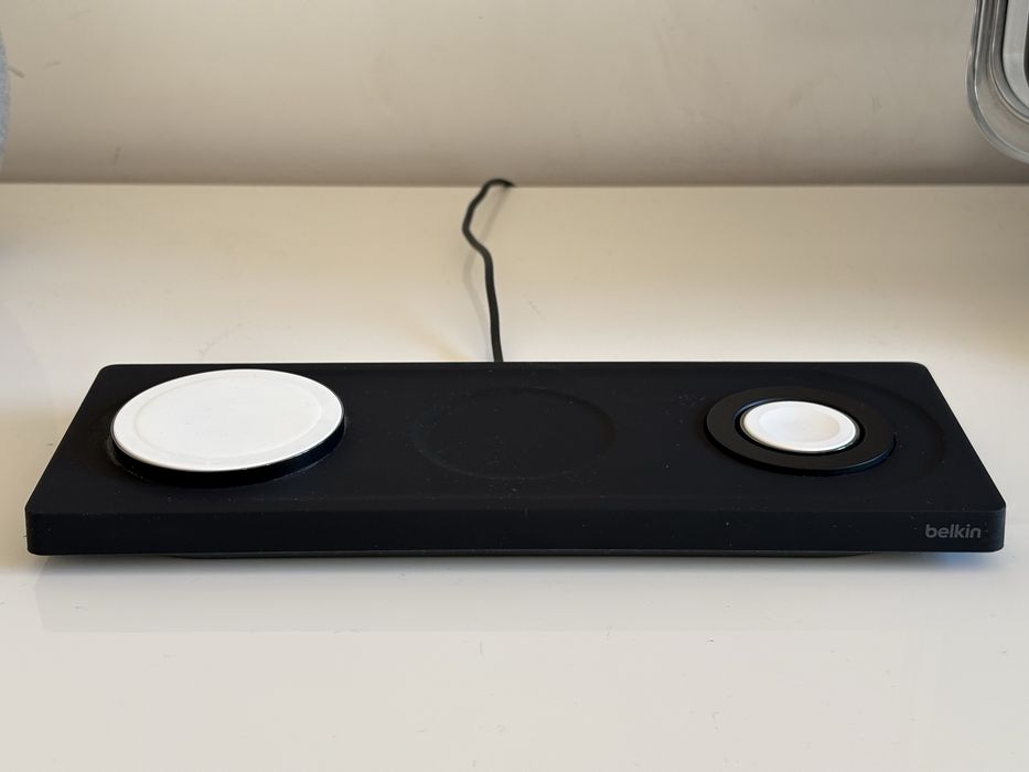 Base de Carregamento Belkin 3 em 1 para iPhone, Airpods e Apple Watch