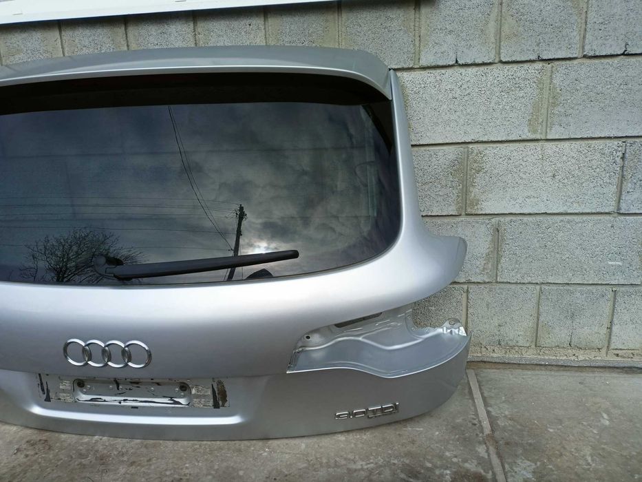 Кришка багажника крышка Audi Q7 4L Ауди Ку7