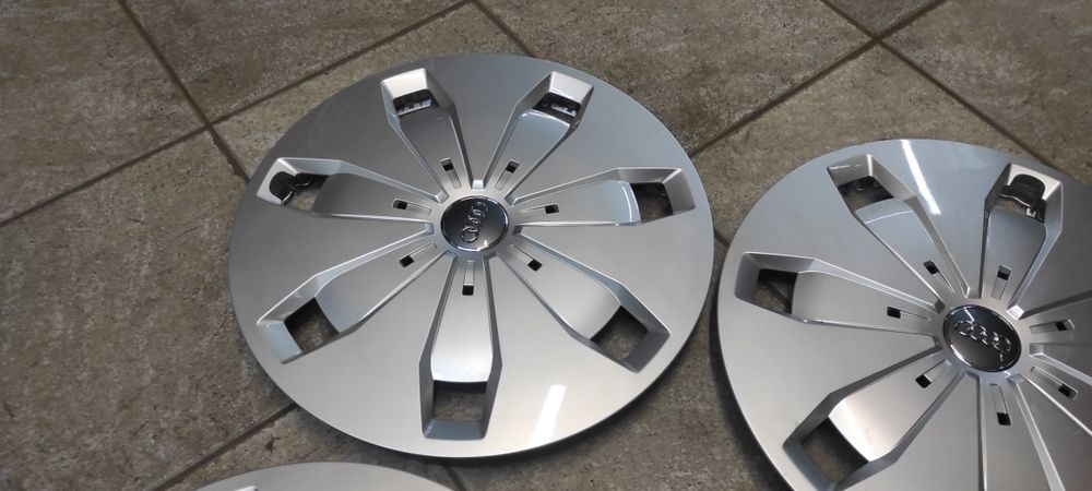 Kołpaki 16" dekle Audi OE Q2 A3 8V 81A.601.147 4 sztuki
