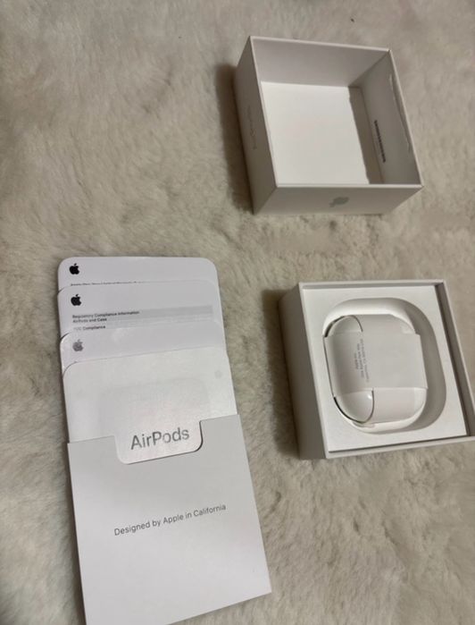 AirPods 4 USB-C Novos e Nunca Usados | Caixa Original | Seguro Incluído
