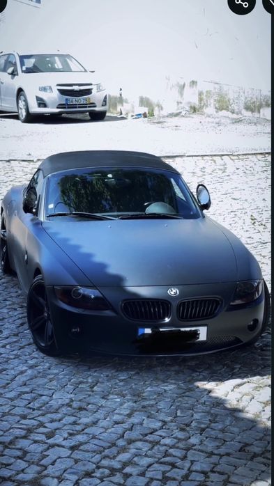 Vendo carro  Bmw Z4 2.5i  190CV  com opcao de Gpl e gasolina  (ano2003)