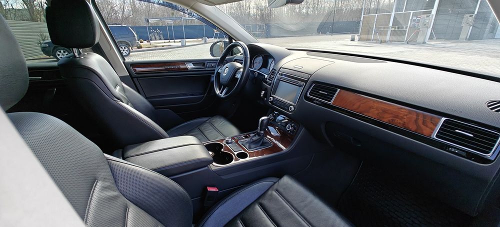 Volkswagen Touareg 3.0 tdi (ОФІЦІЙНЕ АВТО)