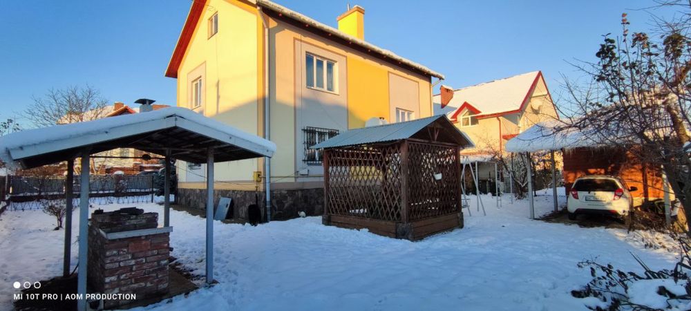 Продаж будинку у Винниках біля Львова