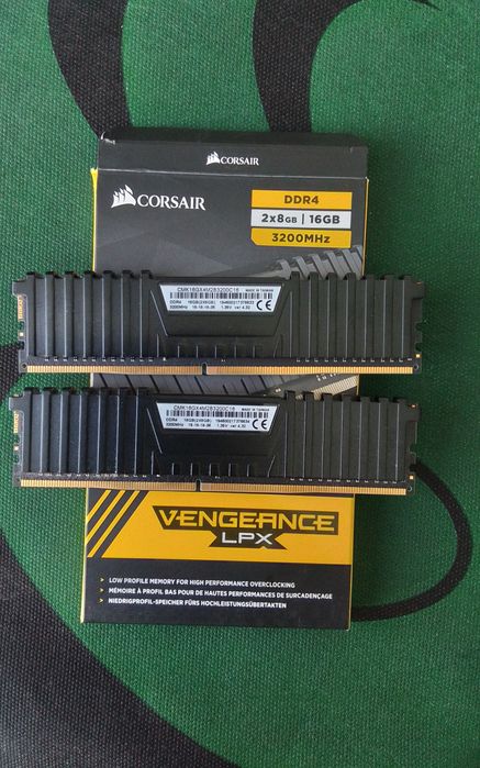 ОЗП Corsair DDR4 16GB (2x8GB) 3200Mhz. Vengeanc