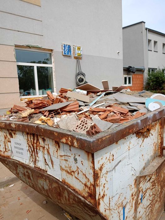 Wynajem kontenerów na gruz i odpady zmieszane Opole