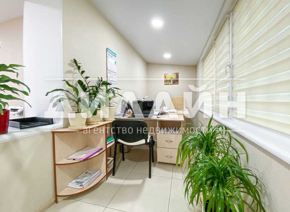 Уютный офис «под ключ» на пр. Соборный 177 (район пр. Металлургов)