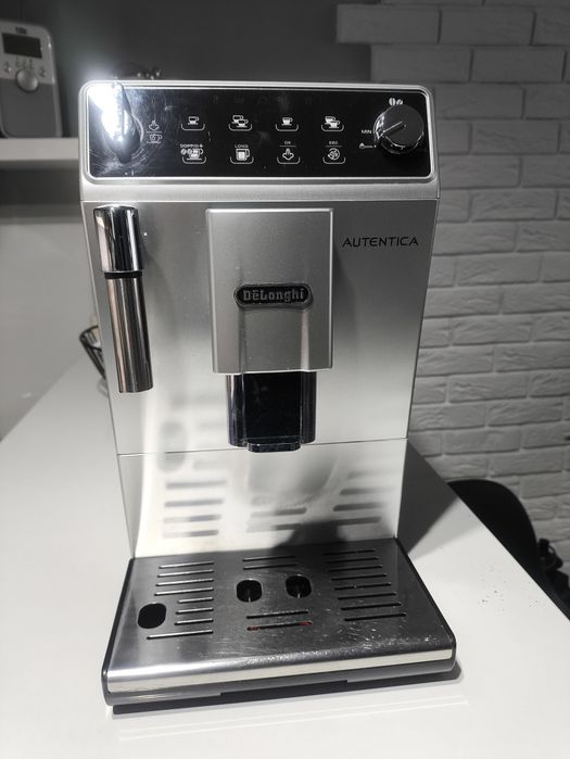 Ekspres DeLonghi Autentica
