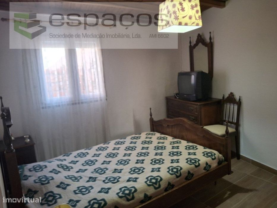 Moradia V2 á 10 minutos do Fundão