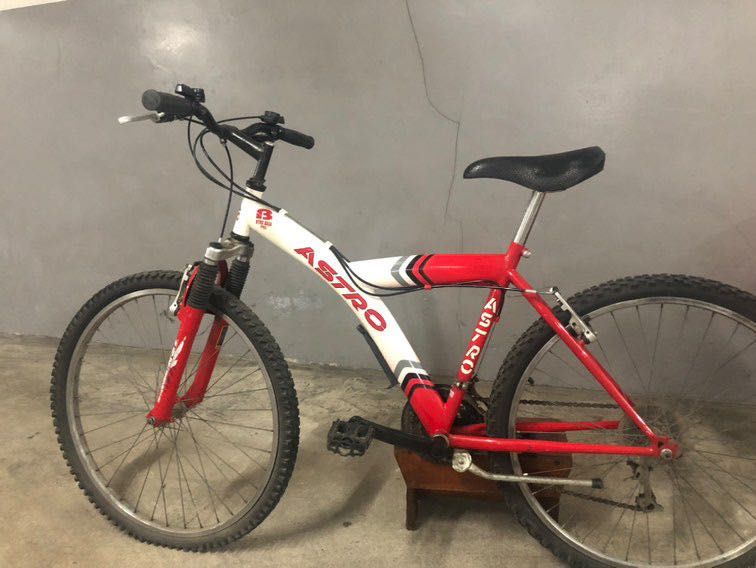 Bicicleta Astro Roda 24 Paredes OLX Portugal