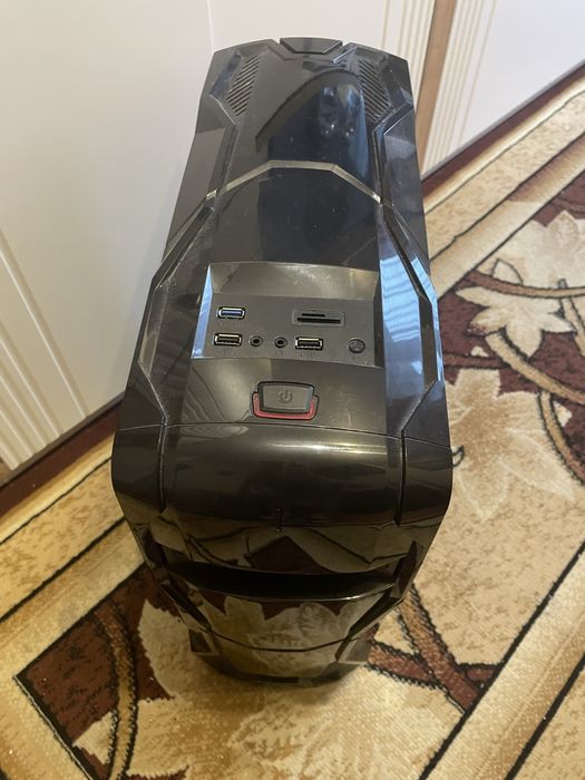 Komputer GTX 1050 TI Intel core i3-8-100 8 gb RAM
