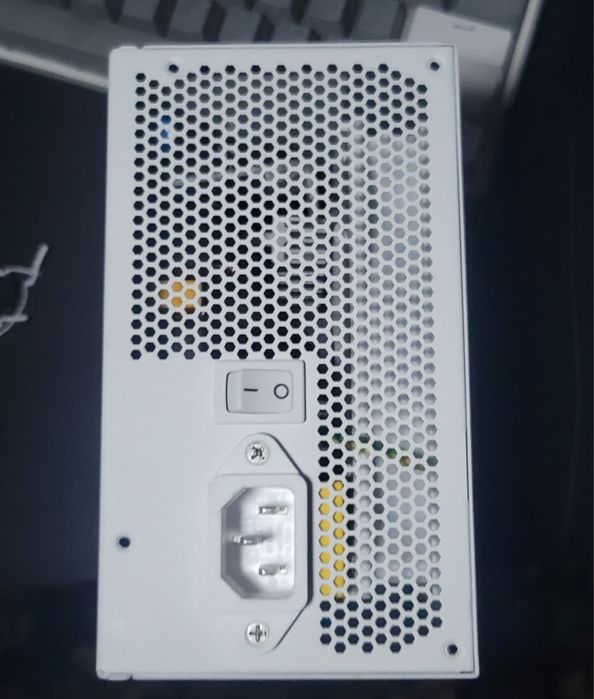 Блок живлення MSI  MAG 650w