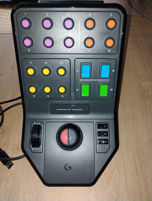 Kierownica Logitech Gaming G Saitek Farm Sim Controller z Pedałami do PC