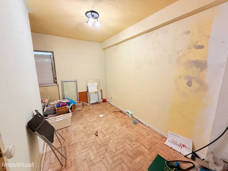 Apartamento T4 duplex Charquinho, Benfica, Lisboa