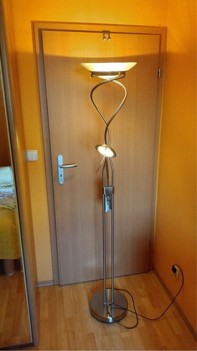 Lampa stojaca srebrna