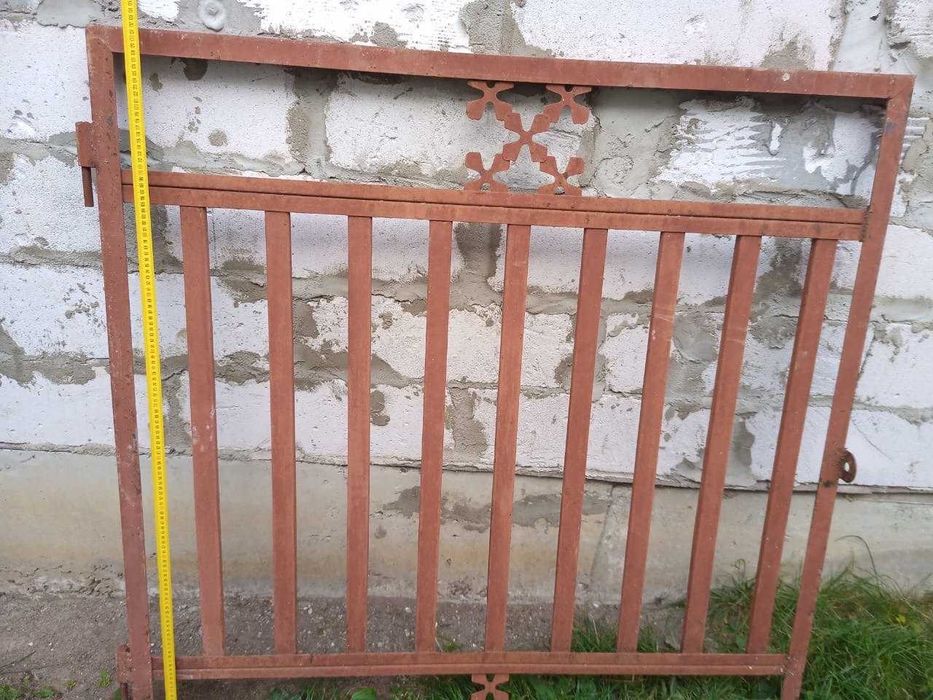 Ворота металеві, стан на фото