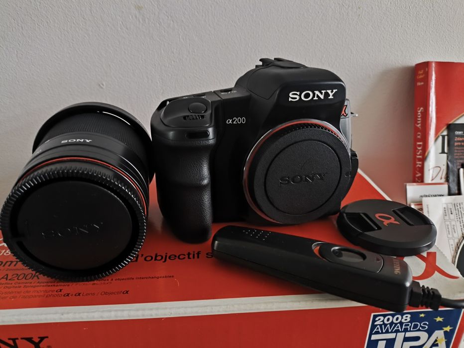 Sony a200 plus obiektyw karta zestaw