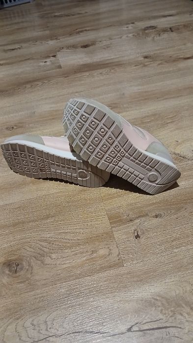 Buty damskie sportowe Sprandi