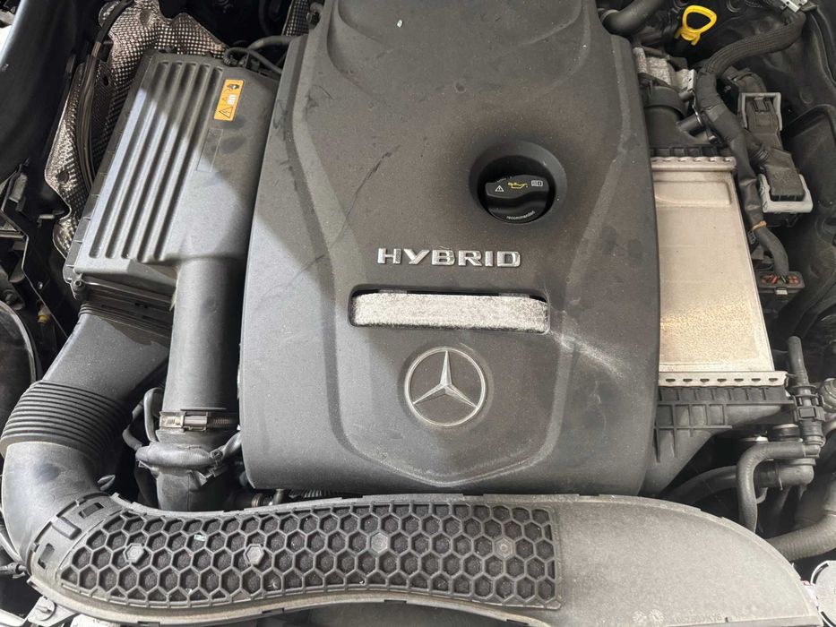 Mercedes GLC 300e hibrido plug-in de 2020 para peças