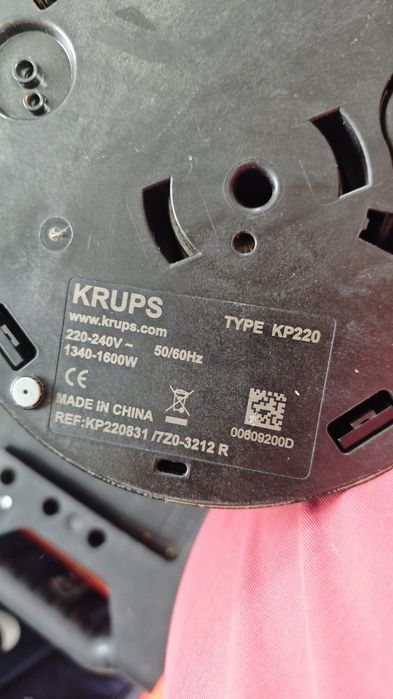 Ekspres na kapsułki nescafe dolce Gusto krups