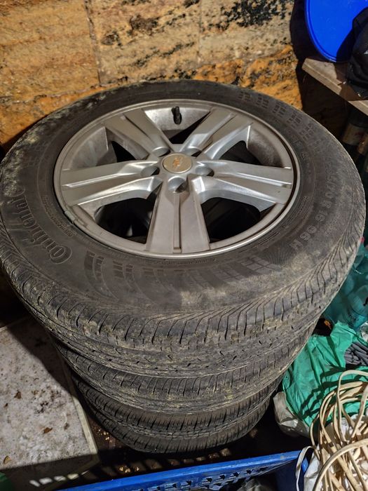 Шевроле     тракс