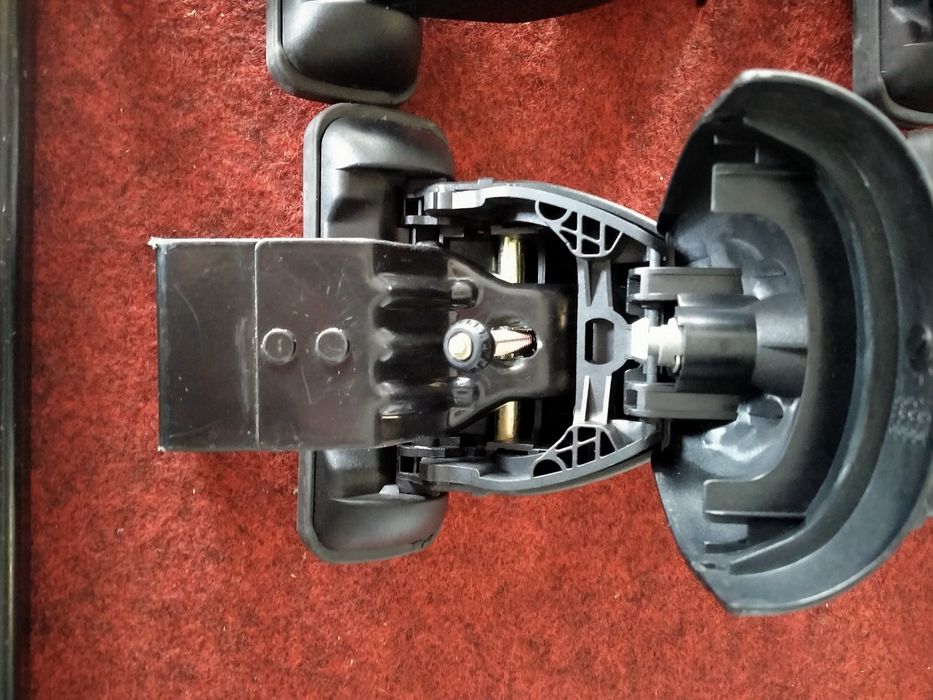 Bagażnik dachowy - poprzeczki, Mont Blanc do BMW 5 E 60.