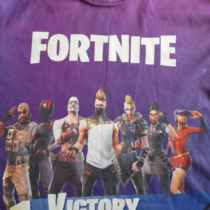 4x Nowe figurki Fortnite + koszulka Fortnite