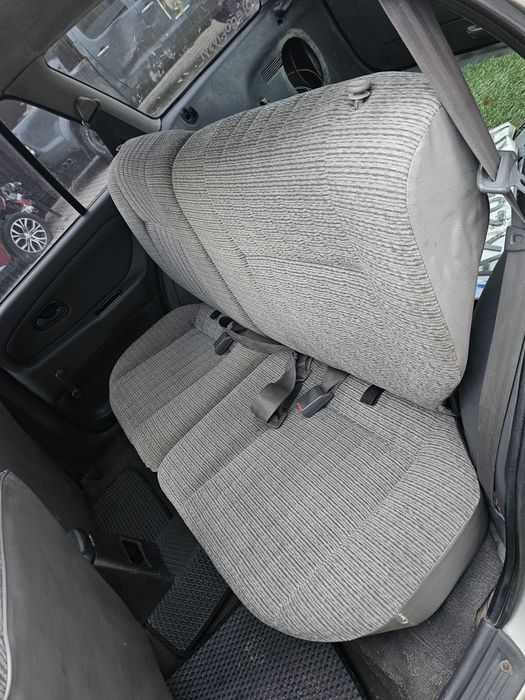 Салон сиденья обшивки потолок ковёр mitsubishi lancer универсал 1993г