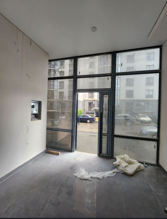 Здам приміщення на Парковій Алеї