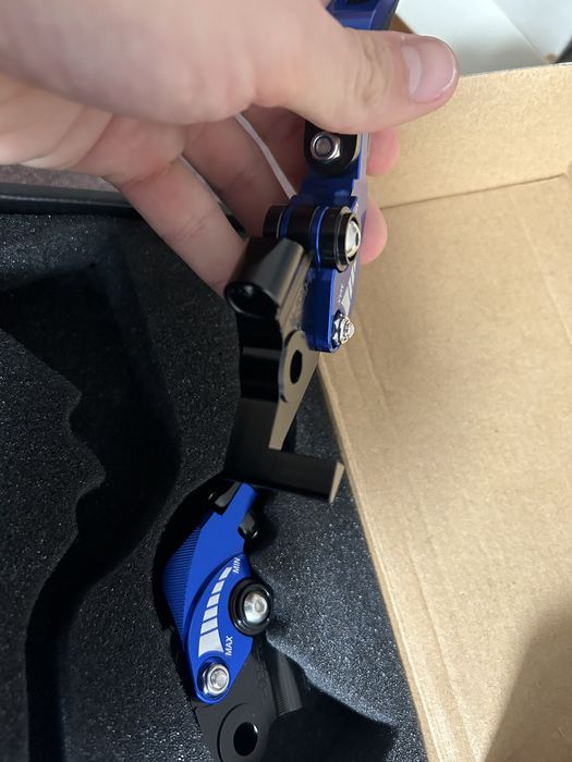 Vendo manetes para Tmax novas