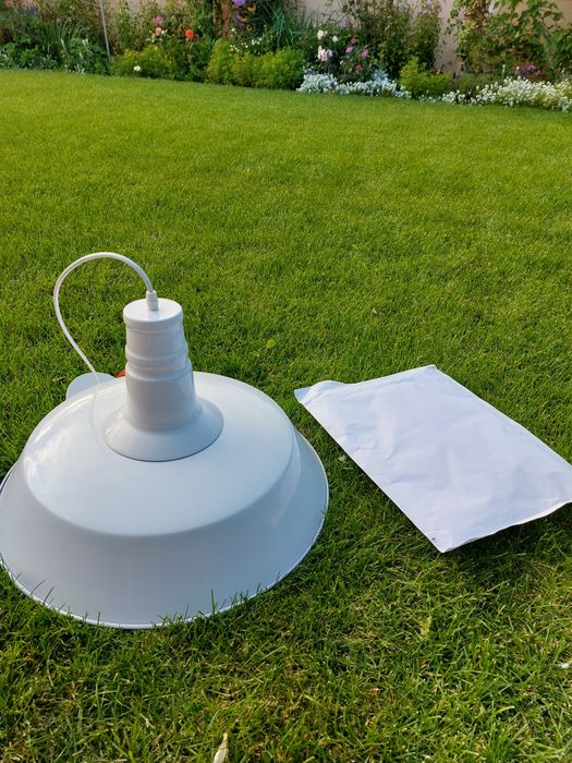 Lampy 4 białe loft industrial metalowe