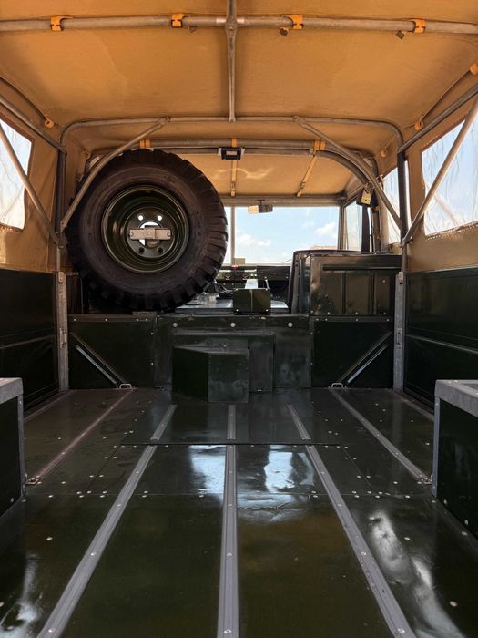 Land Rover Forward Control 101