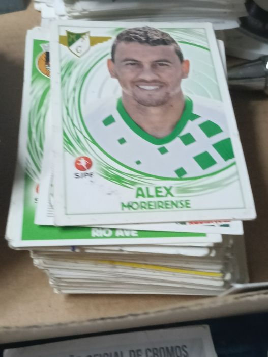 Grande lote de cromos futebol