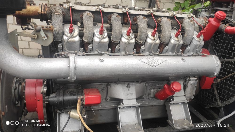 Потужний дизельний генератор  250 кВт !