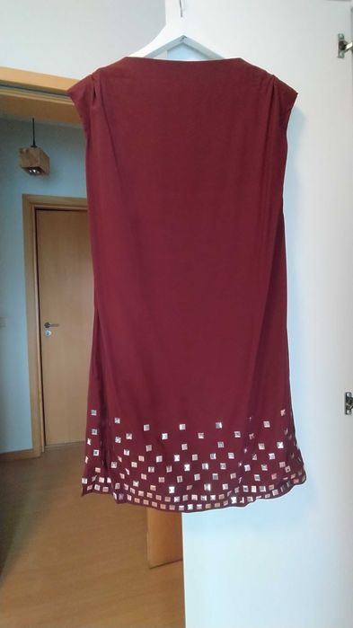 Vestido festa bordeaux.