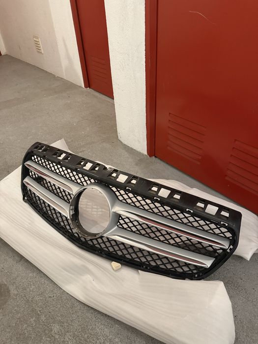 Grelha Original Mercedes Class A W176
