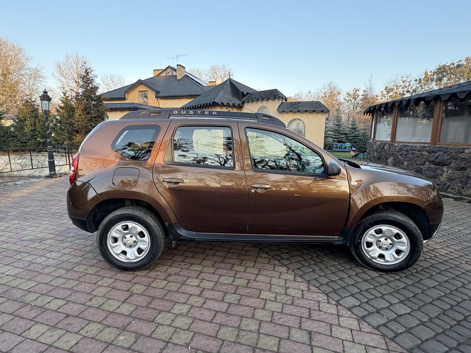 Продається Dacia 1.5 дизель 2013 року