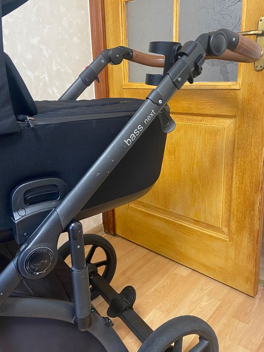 Продам коляску Roan Bass Next лише люлька