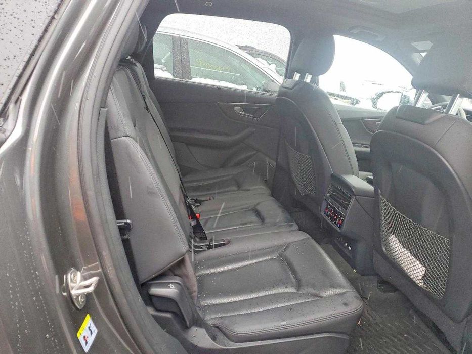 2020 Audi Q7 Premium Plus