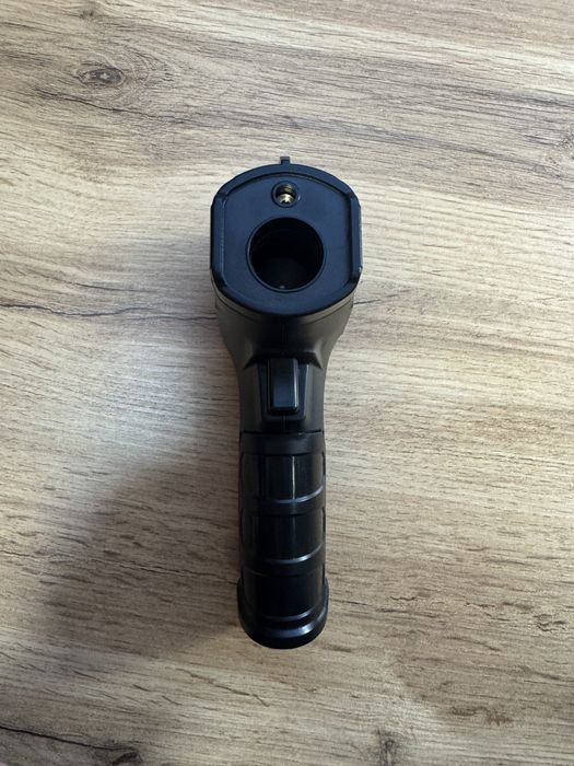 Термометр Інфрачервоний (лазерний) ANENG TH202