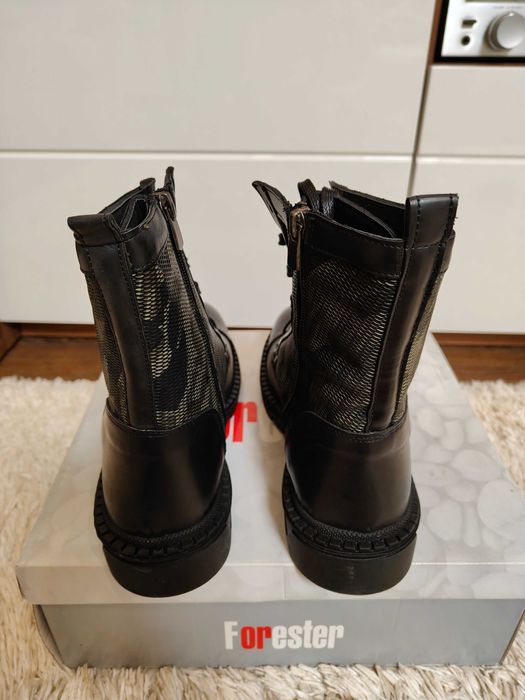 Buty trekingi męskie Forester 4086 r 42
