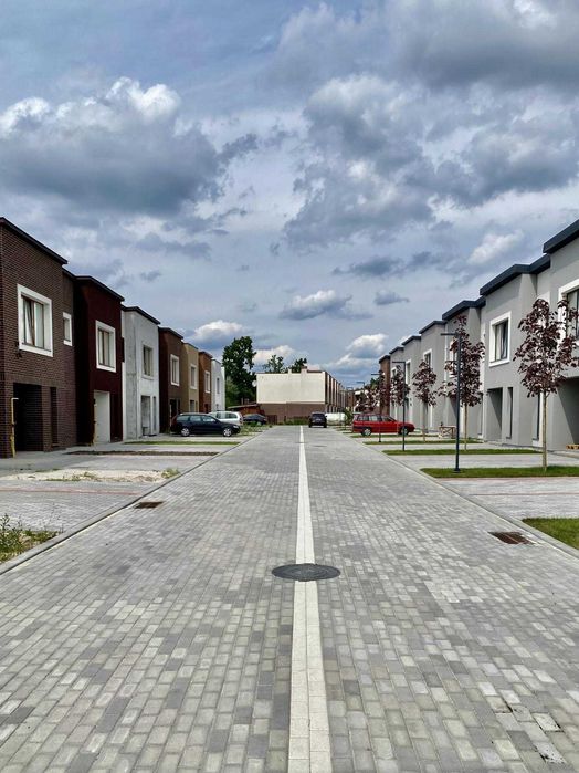 Продаж, котедж, с.Бірки