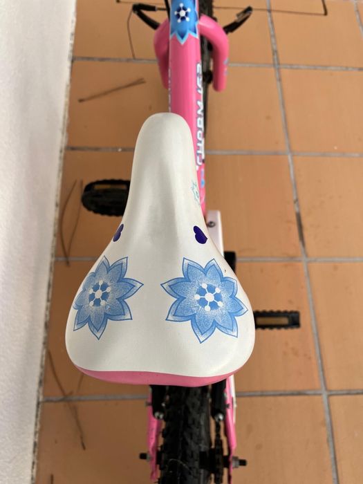 Bicicleta infantil menina