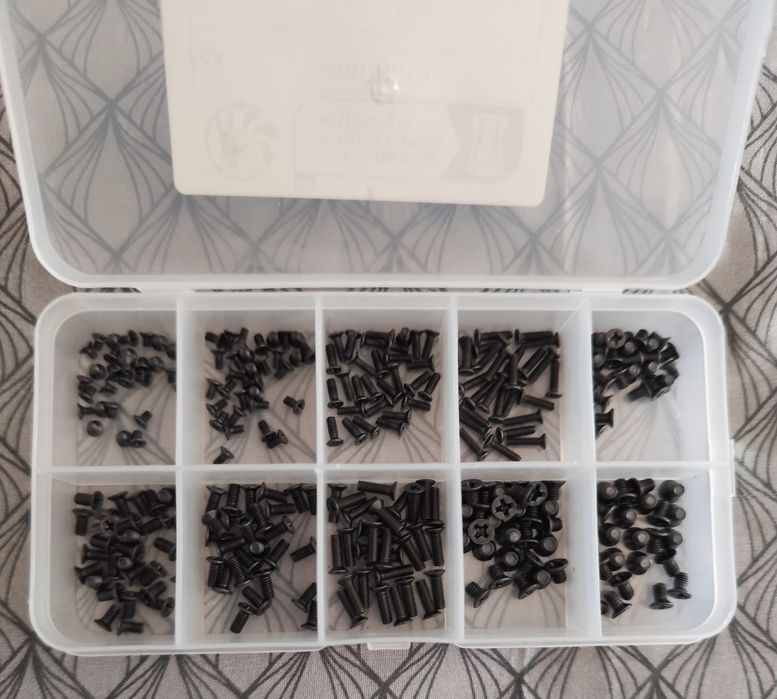 Kit de parafusos para PC portátil