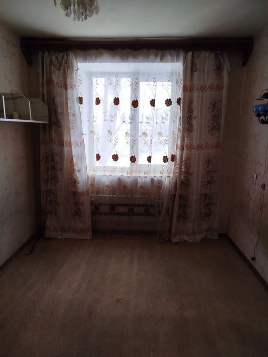 Сдам гостиночку на Основе (р-н Южнопроэктная)