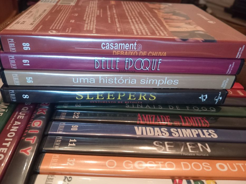 72 DVDs Série Y/Público