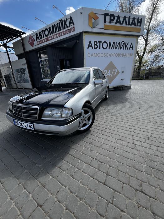 Продам або обміняю Mercedes W202