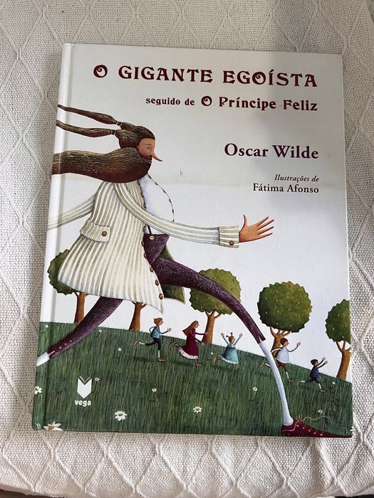 Livros infantis variados