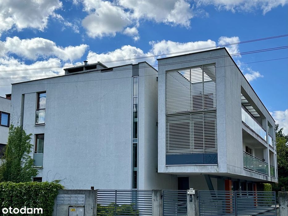 Wolne do objęcia od zaraz. Taras, balkon, komórka  i miejsce w hali