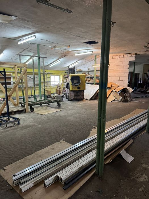 Obiekt produkcyjno ,magazynowy