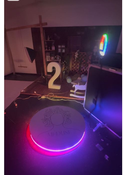 Plataforma 360 Photo Booth 115cm – Como Nova!